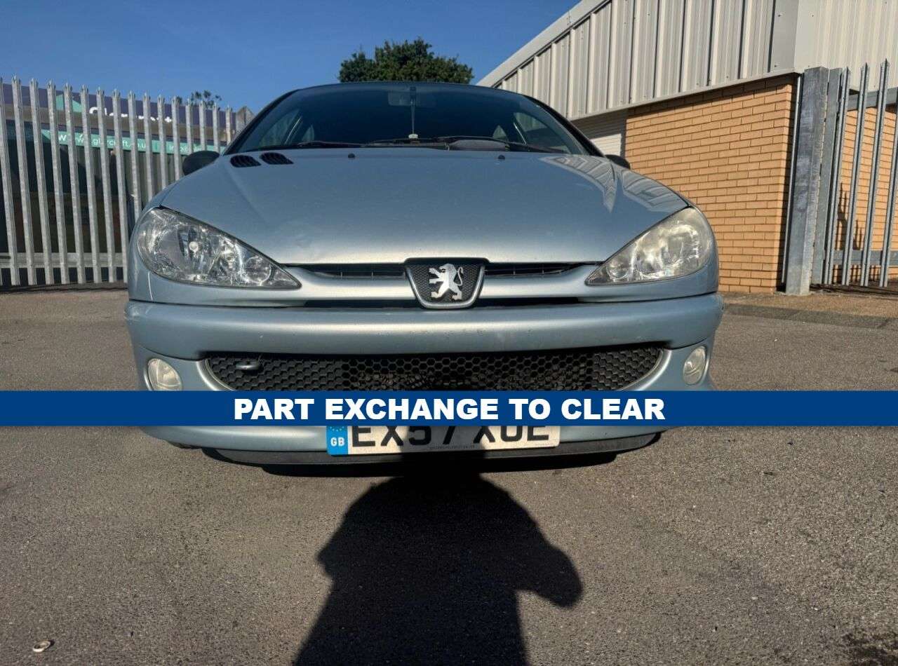 A 2007 PEUGEOT 206 1.4 Look Hatchback 5dr Petrol Manual (152 g/km, 75 bhp) SPARE OR REPAIR / T A 2007 PEUGEOT 206 1.4 Look Hatchback 5dr Petrol Manual (152 g/km, 75 bhp) SPARE OR REPAIR / T