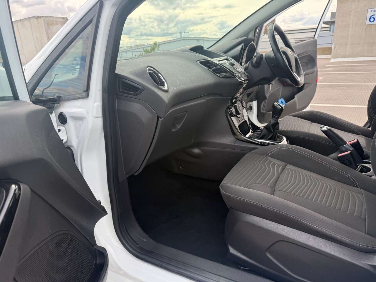 2013 FORD FIESTA 2013 FORD FIESTA