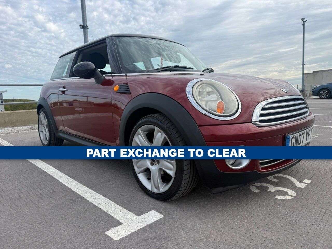 A 2007 MINI HATCH 1.6 Cooper Hatchback 3dr Petrol Manual Euro 4 (120 ps) A 2007 MINI HATCH 1.6 Cooper Hatchback 3dr Petrol Manual Euro 4 (120 ps)
