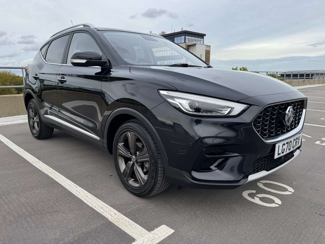 A 2020 MG MG ZS 1.0 T-GDI Excite SUV 5dr Petrol Auto Euro 6 (111 ps) A 2020 MG MG ZS 1.0 T-GDI Excite SUV 5dr Petrol Auto Euro 6 (111 ps)
