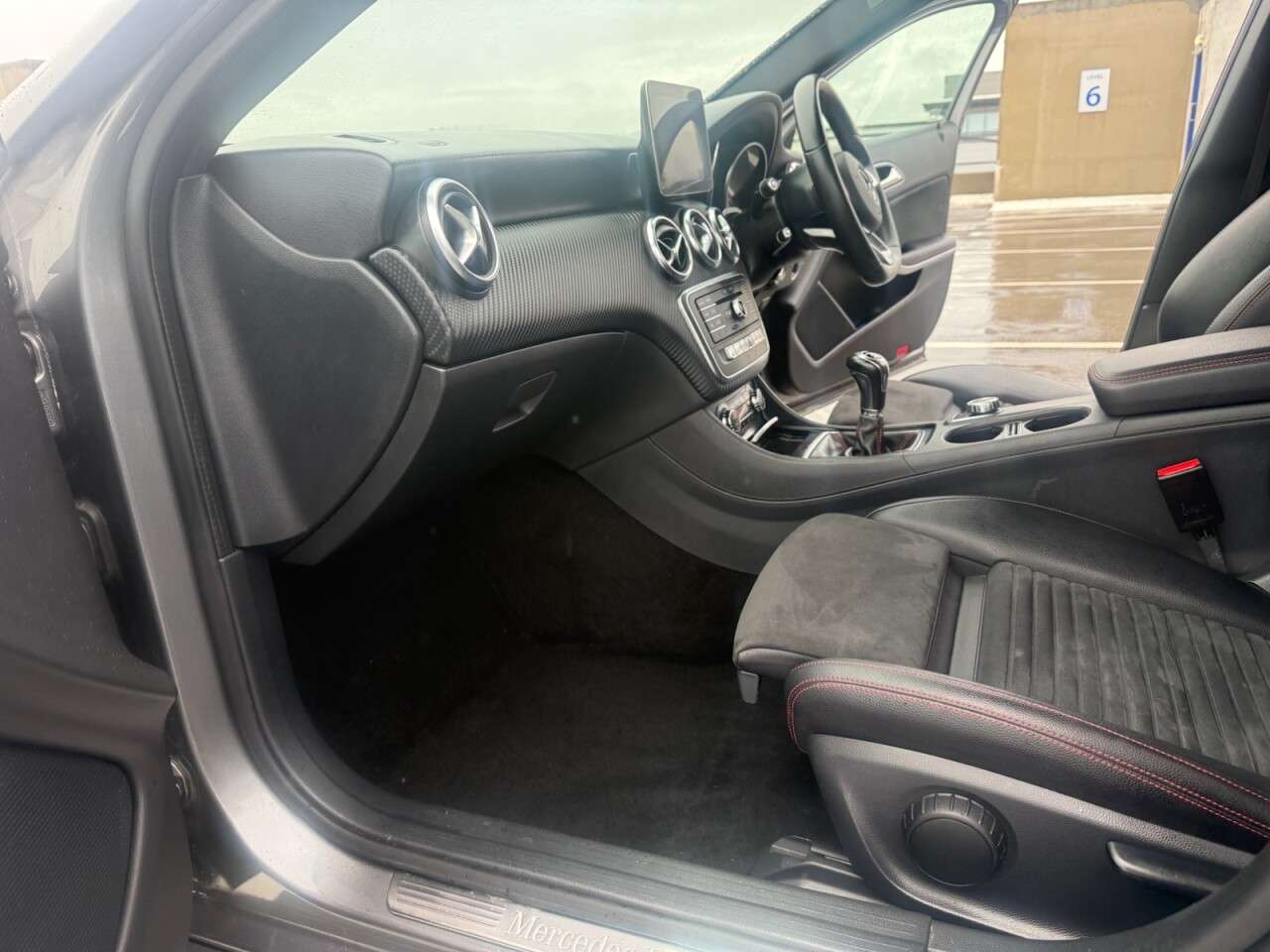 2017 MERCEDES-BENZ A CLASS 2017 MERCEDES-BENZ A CLASS