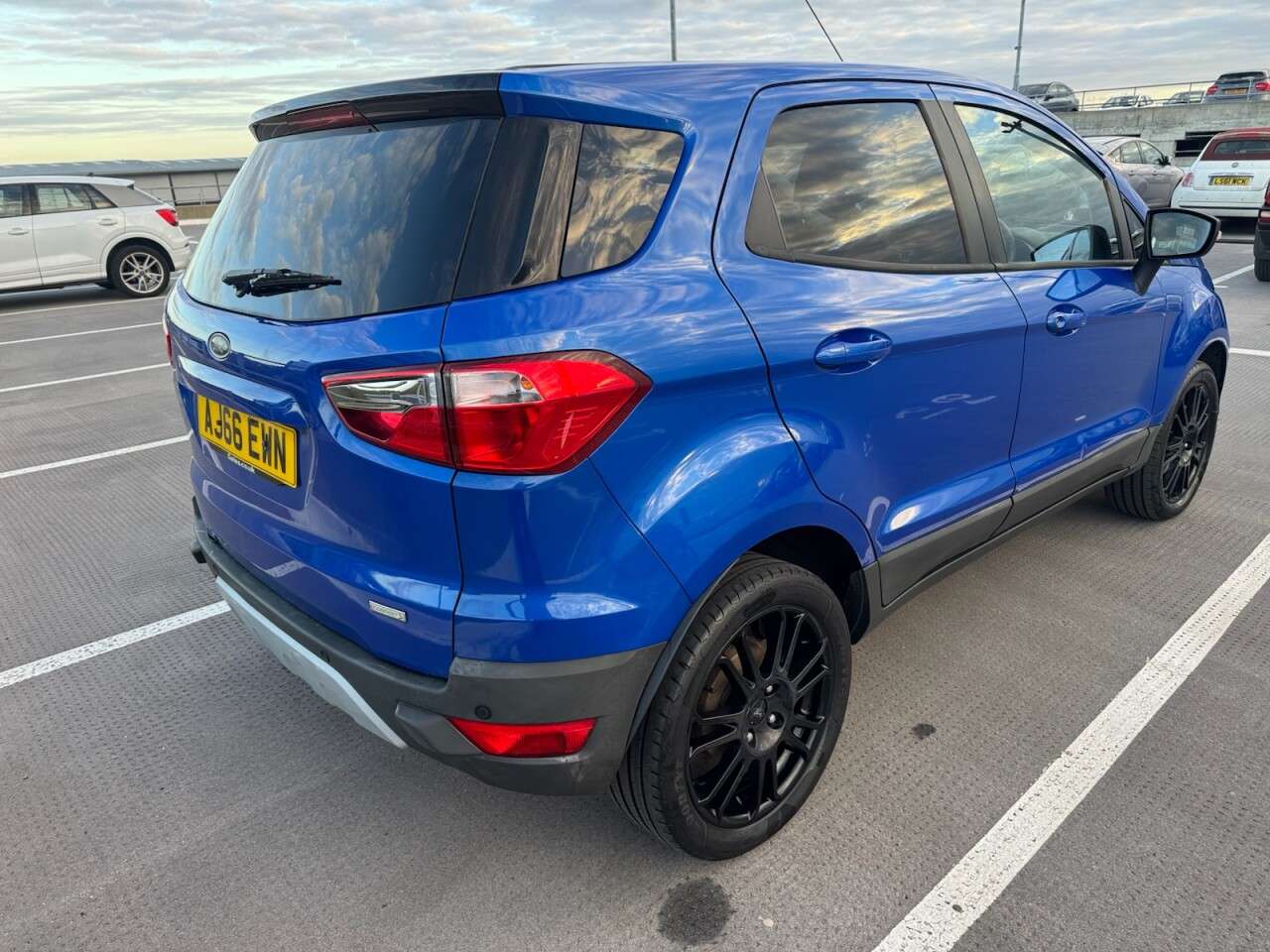 2017 FORD ECOSPORT 2017 FORD ECOSPORT