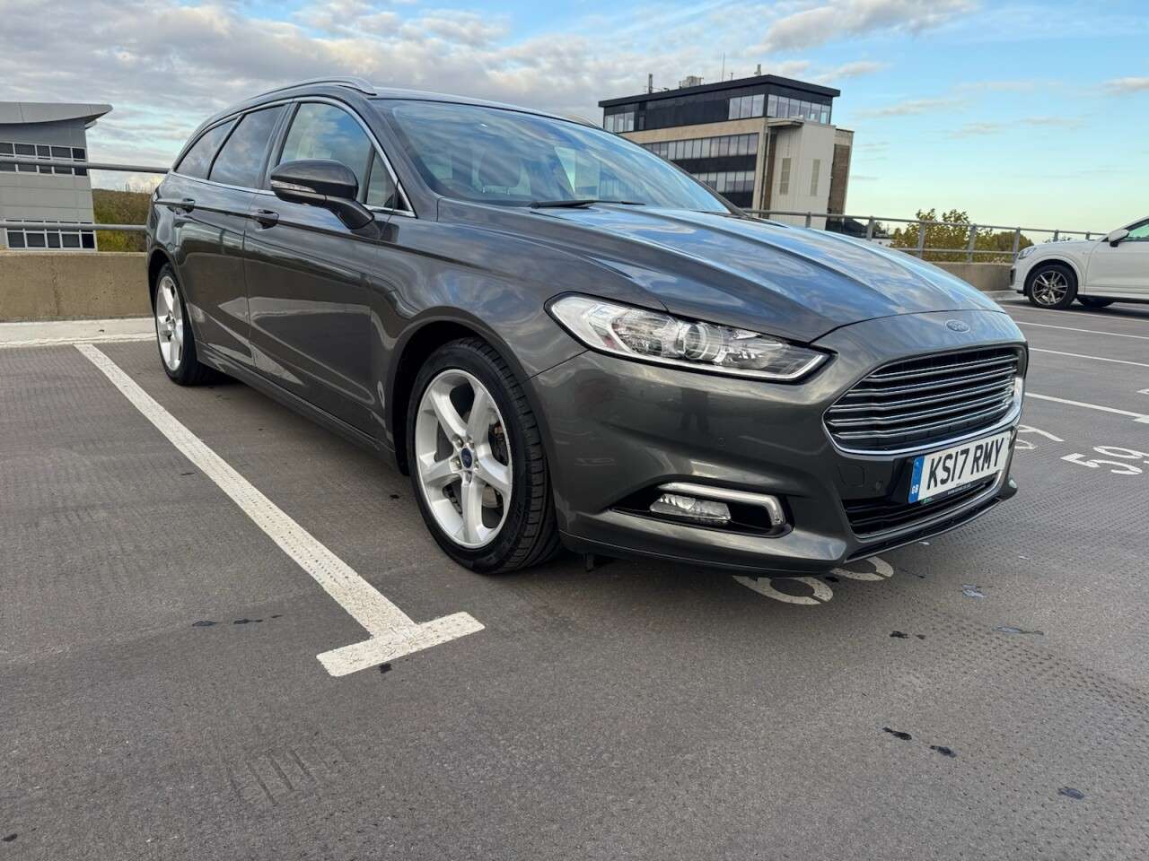 A 2017 FORD MONDEO 1.5T EcoBoost Titanium Estate 5dr Petrol Manual Euro 6 (s/s) (160 ps) A 2017 FORD MONDEO 1.5T EcoBoost Titanium Estate 5dr Petrol Manual Euro 6 (s/s) (160 ps)