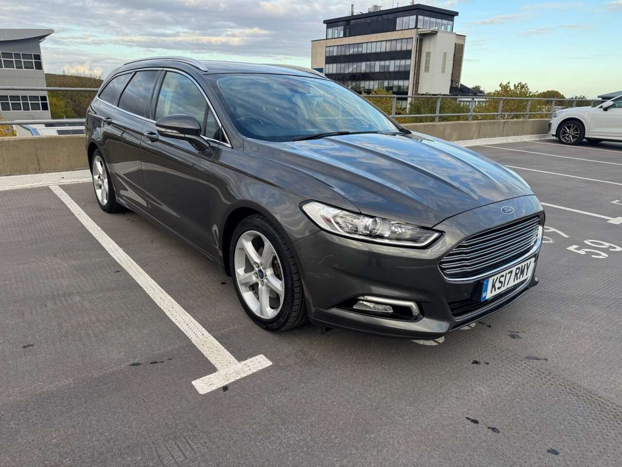 A 2017 FORD MONDEO 1.5T EcoBoost Titanium Estate 5dr Petrol Manual Euro 6 (s/s) (160 ps) A 2017 FORD MONDEO 1.5T EcoBoost Titanium Estate 5dr Petrol Manual Euro 6 (s/s) (160 ps)