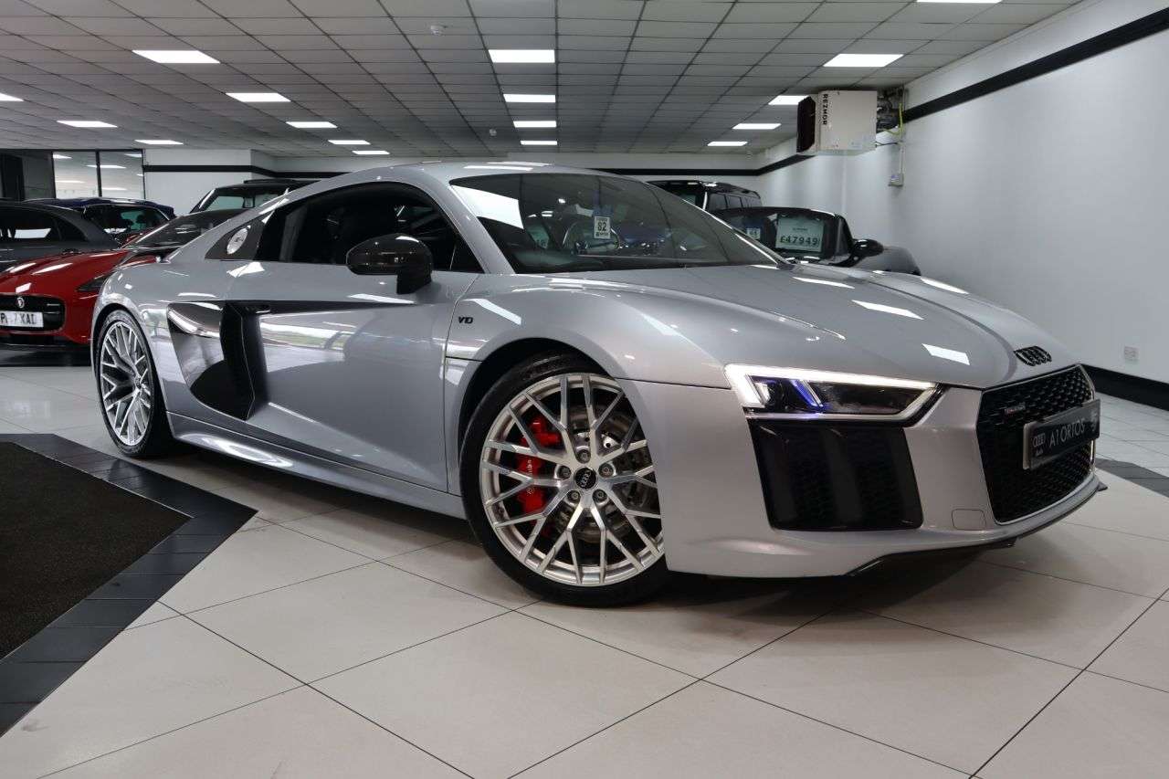 2016 AUDI R8 2016 AUDI R8