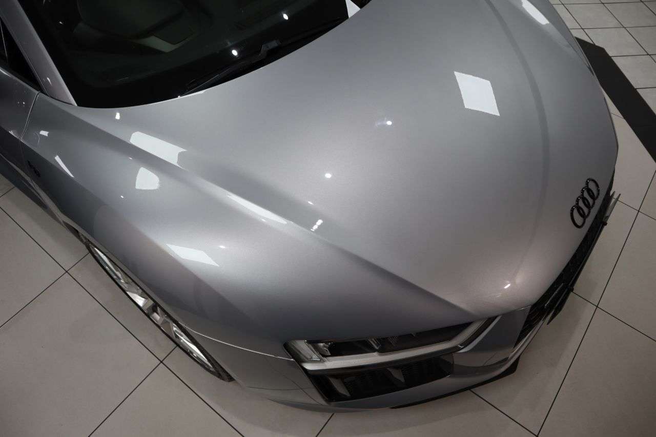 2016 AUDI R8 2016 AUDI R8