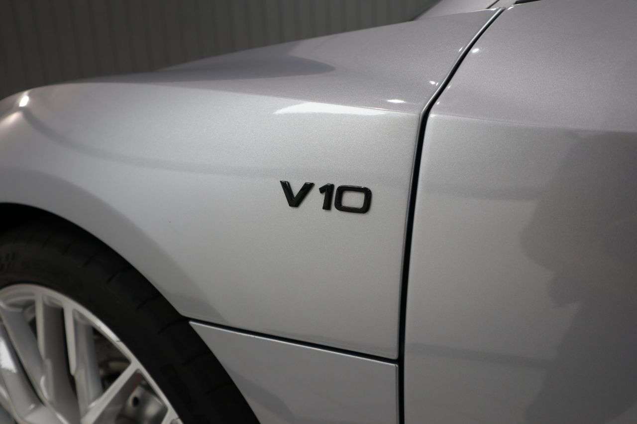 2016 AUDI R8 2016 AUDI R8