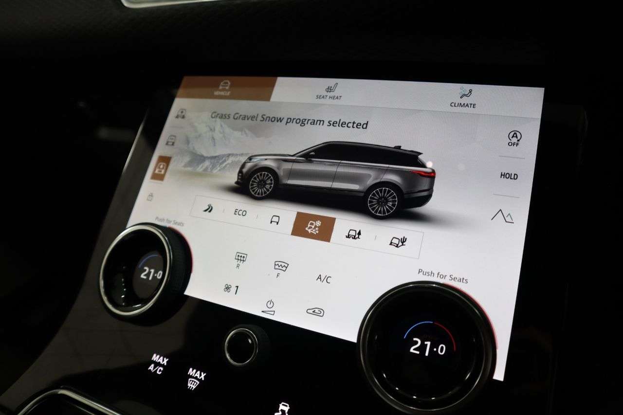 2021 LAND ROVER RANGE ROVER VELAR 2021 LAND ROVER RANGE ROVER VELAR