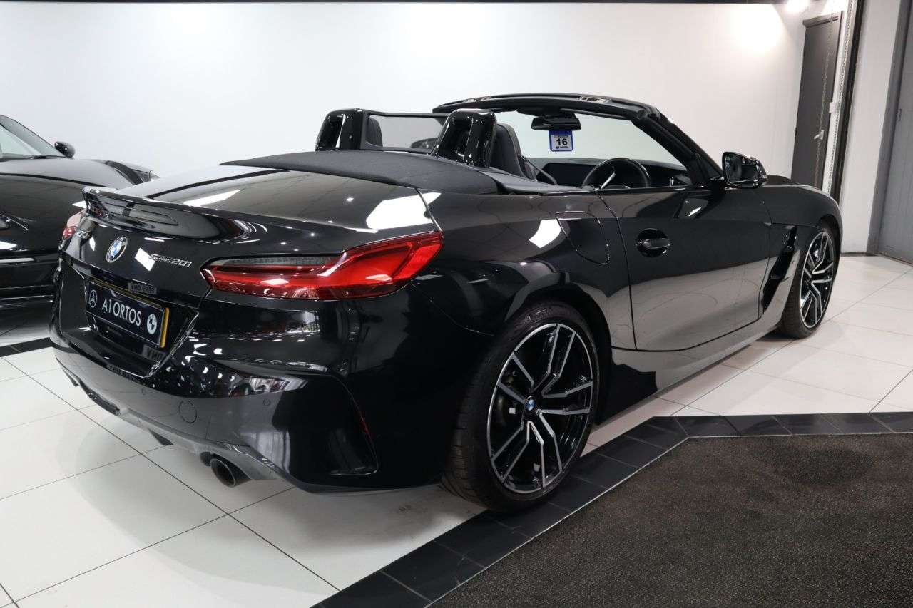 2021 BMW Z4 2021 BMW Z4