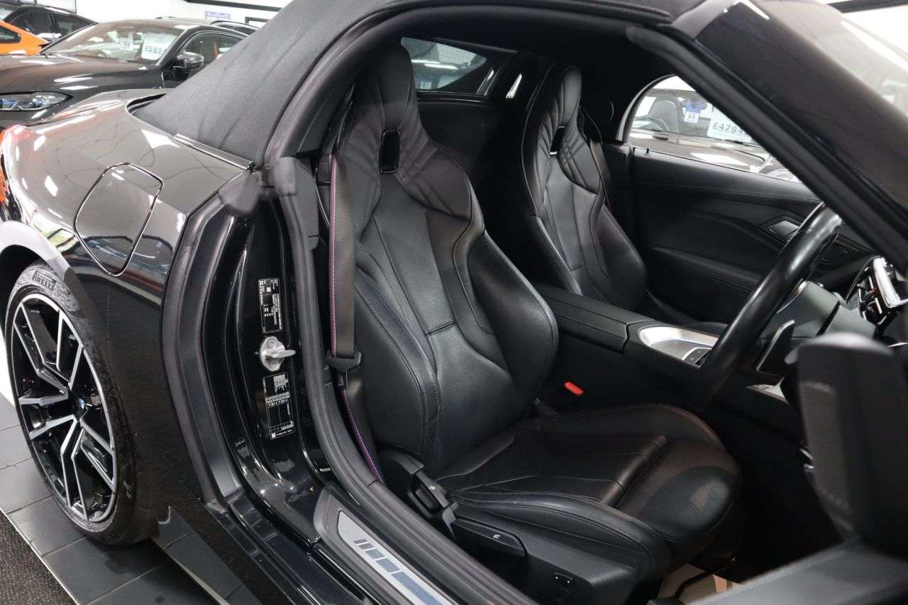 2021 BMW Z4 2021 BMW Z4