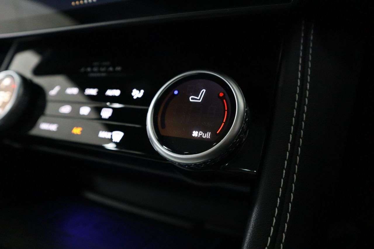 2023 JAGUAR F-PACE 2023 JAGUAR F-PACE