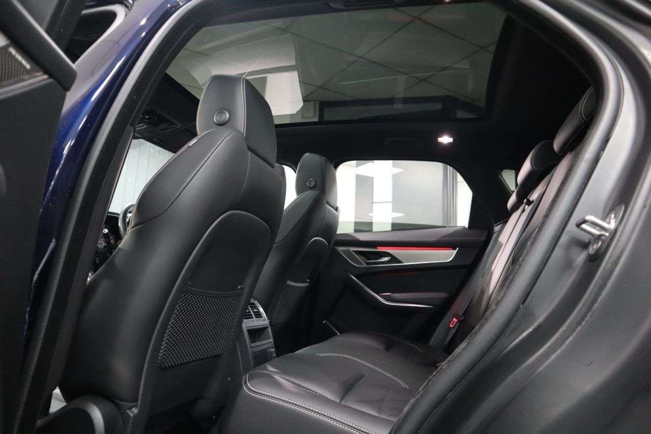 2023 JAGUAR F-PACE 2023 JAGUAR F-PACE