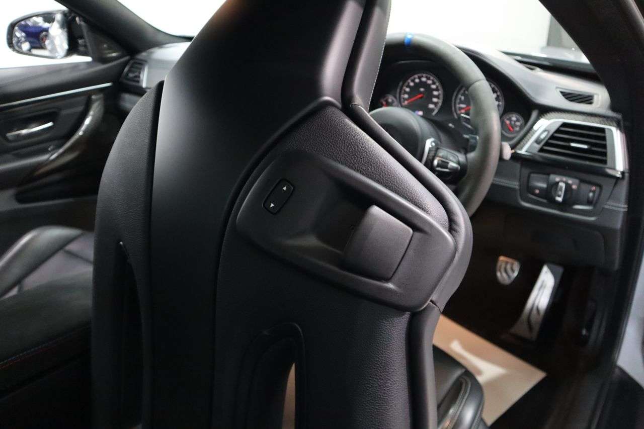 2018 BMW M4 2018 BMW M4