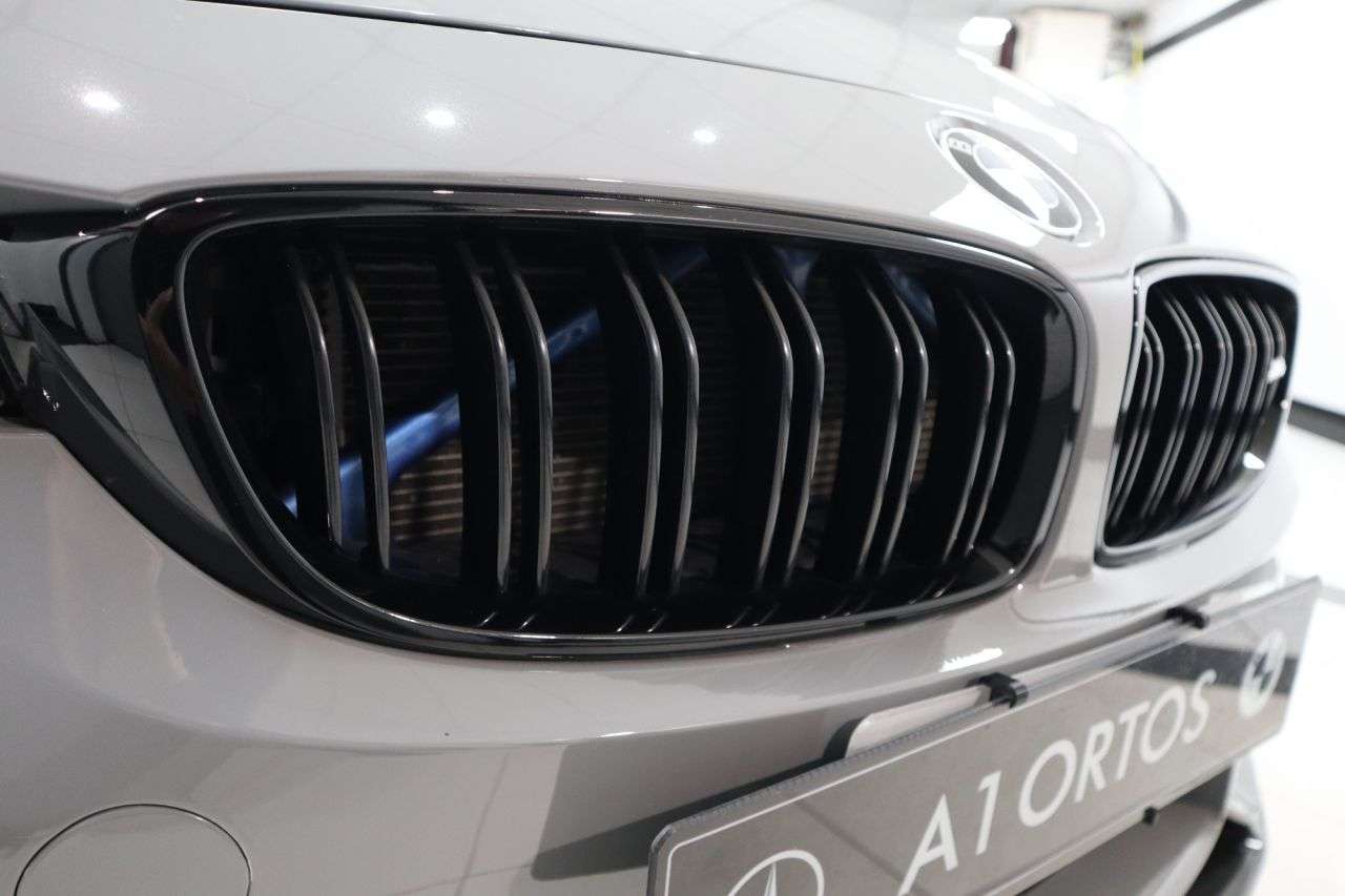 2018 BMW M4 2018 BMW M4