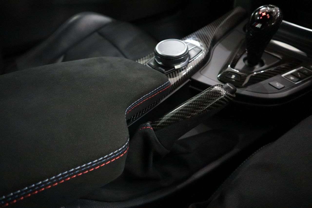 2018 BMW M4 2018 BMW M4