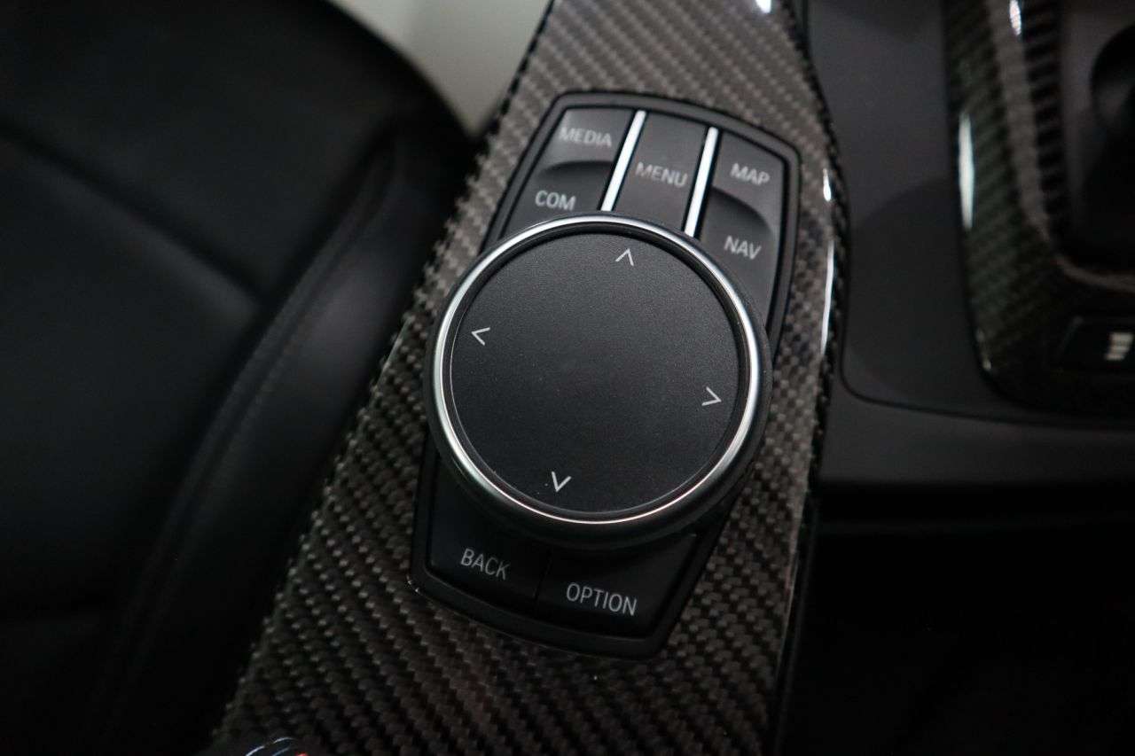 2018 BMW M4 2018 BMW M4