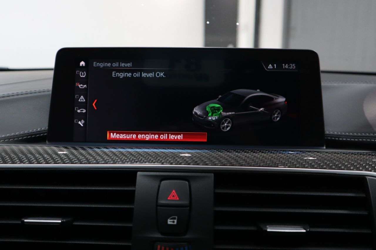 2018 BMW M4 2018 BMW M4