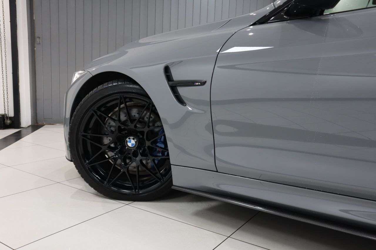 2018 BMW M4 2018 BMW M4