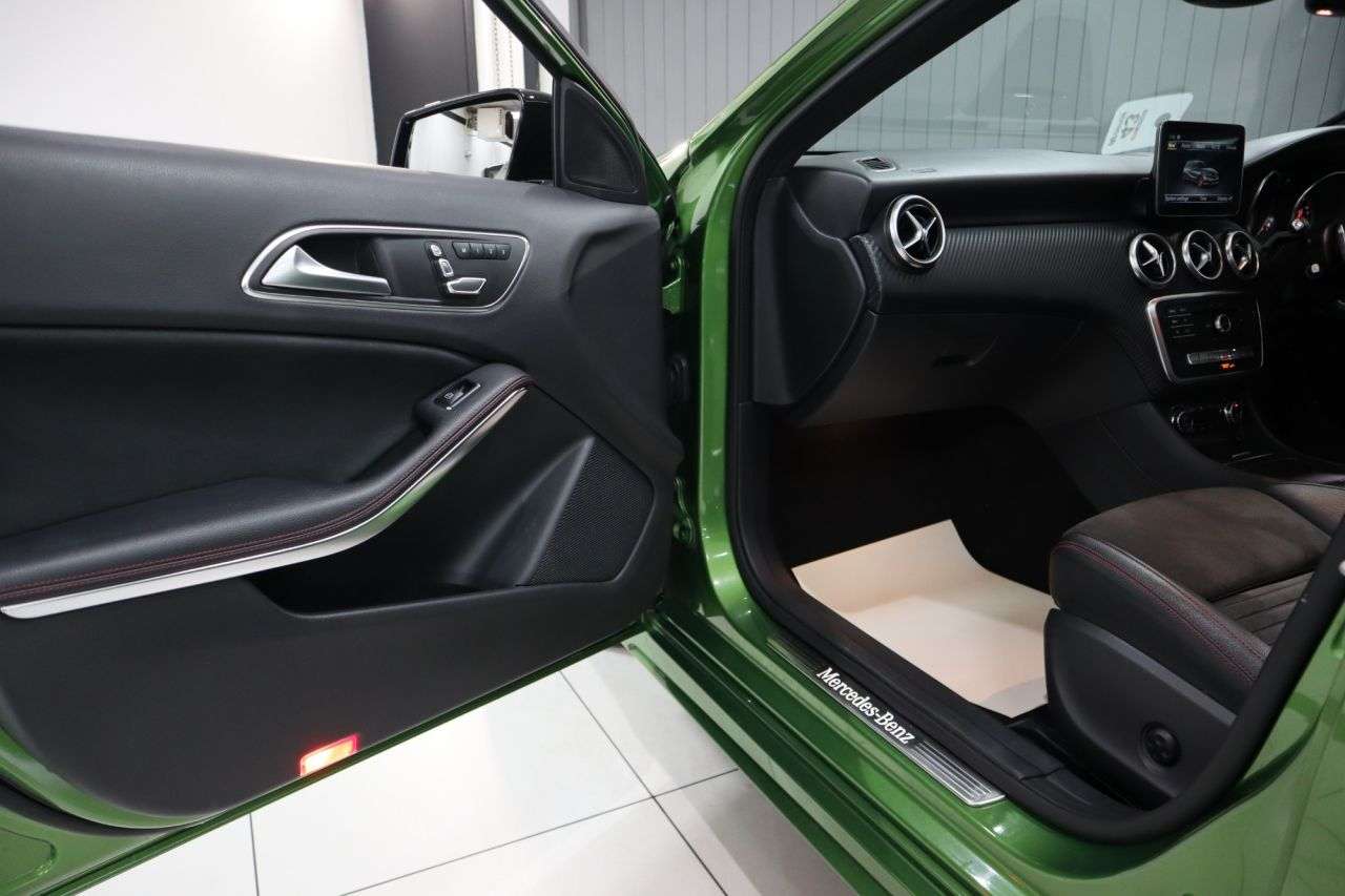 2017 MERCEDES-BENZ A-CLASS 2017 MERCEDES-BENZ A-CLASS