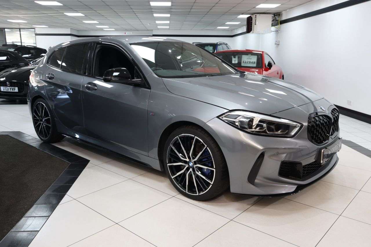 A 2023 BMW 1 SERIES 2.0 M135i Hatchback 5dr Petrol Auto xDrive Euro 6 (s/s) (306 ps) AMAZING SP A 2023 BMW 1 SERIES 2.0 M135i Hatchback 5dr Petrol Auto xDrive Euro 6 (s/s) (306 ps) AMAZING SP