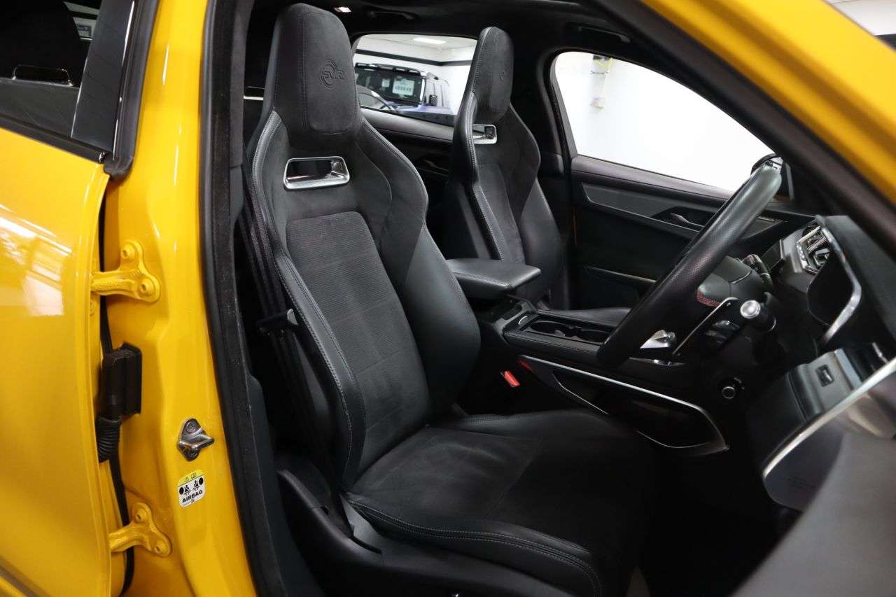 2022 JAGUAR F-PACE 2022 JAGUAR F-PACE