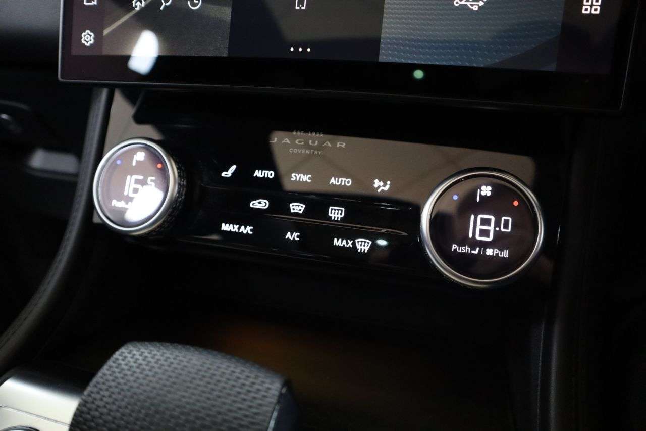 2022 JAGUAR F-PACE 2022 JAGUAR F-PACE