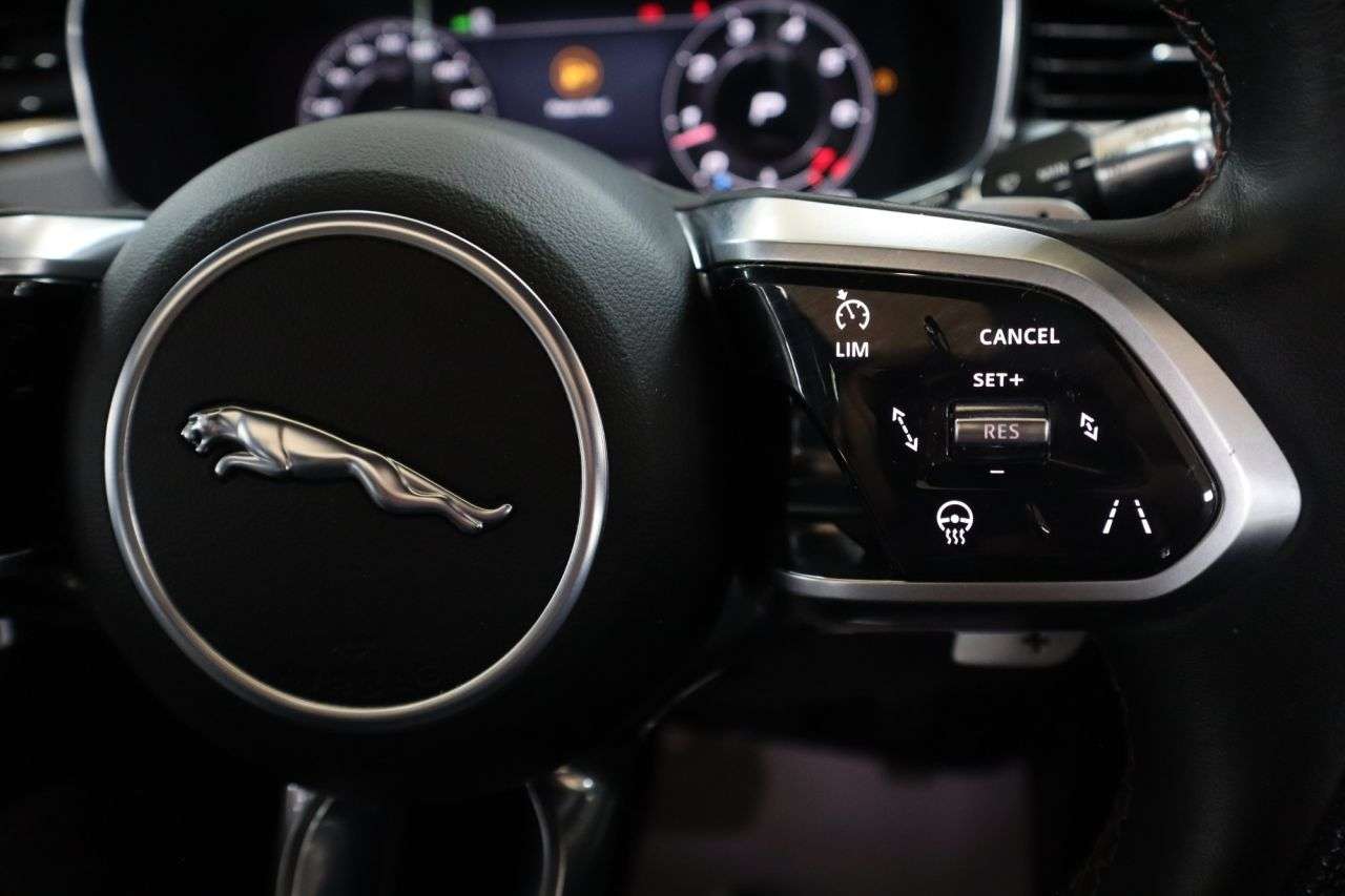 2022 JAGUAR F-PACE 2022 JAGUAR F-PACE