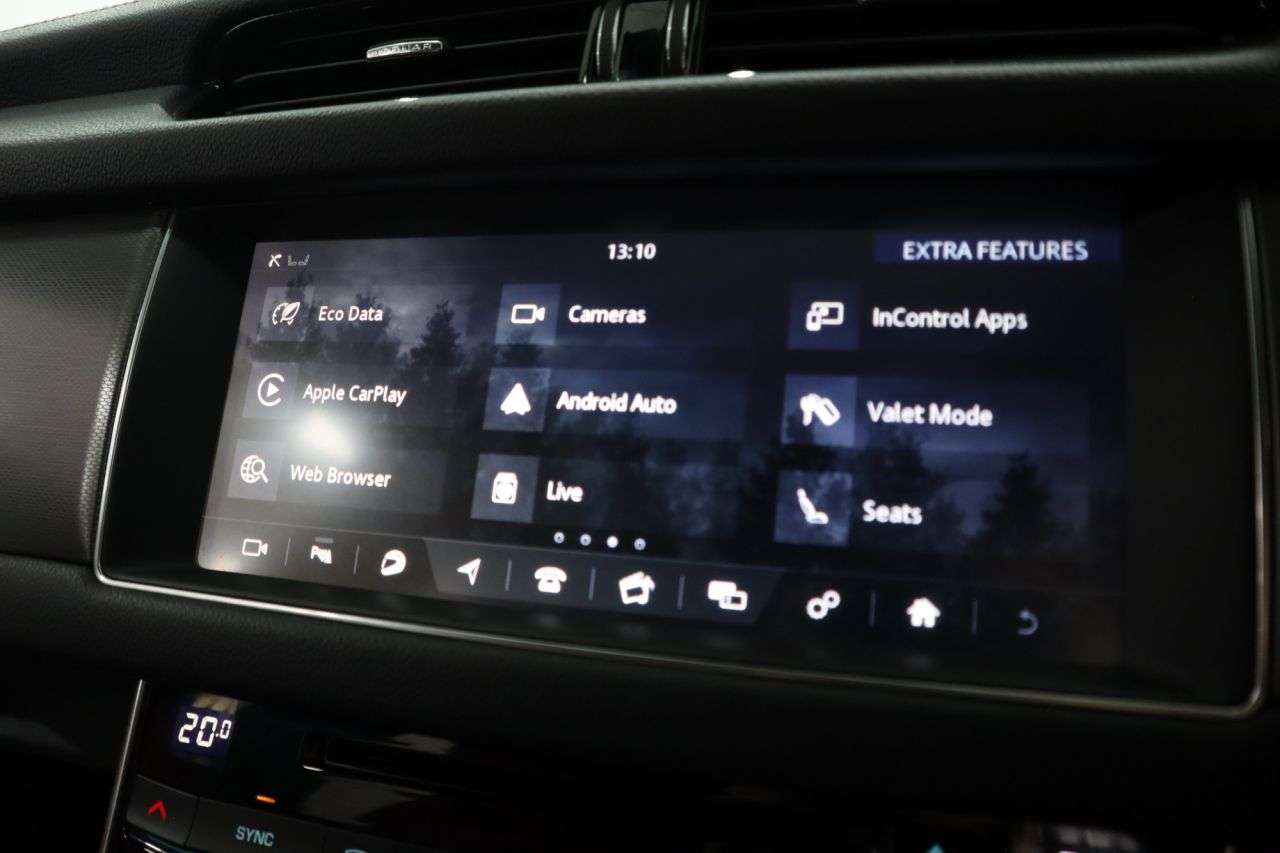 2017 JAGUAR XF 2017 JAGUAR XF