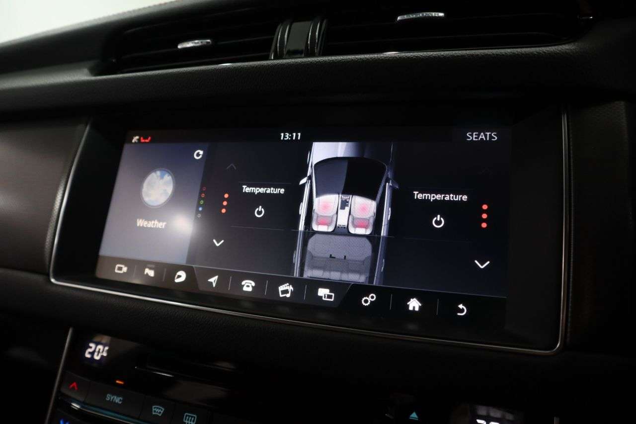 2017 JAGUAR XF 2017 JAGUAR XF