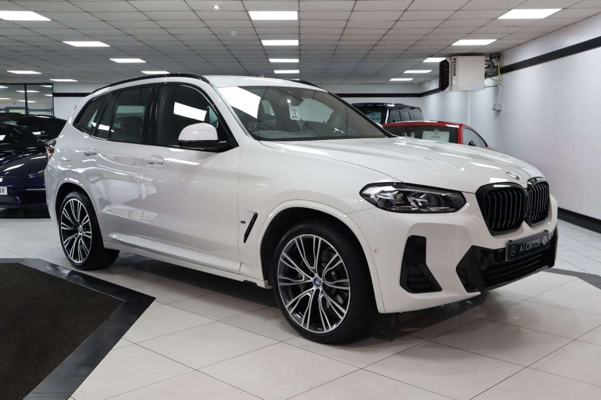Check out this BMW X3 2023 Hybrid Electric Automatic