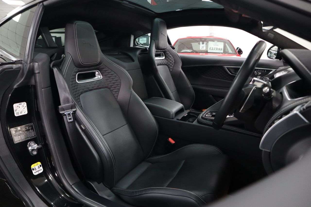 2021 JAGUAR F-TYPE 2021 JAGUAR F-TYPE