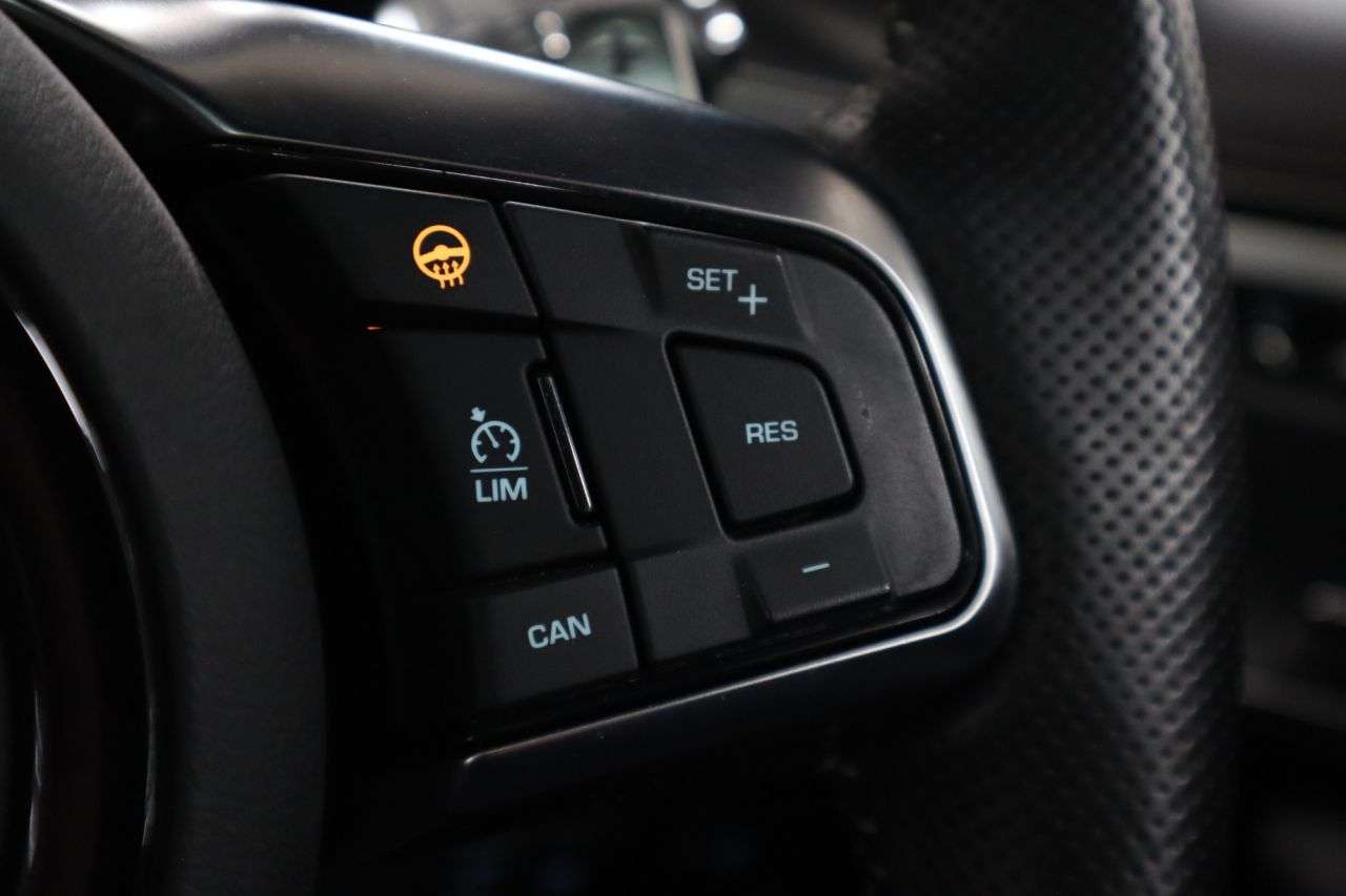 2021 JAGUAR F-TYPE 2021 JAGUAR F-TYPE