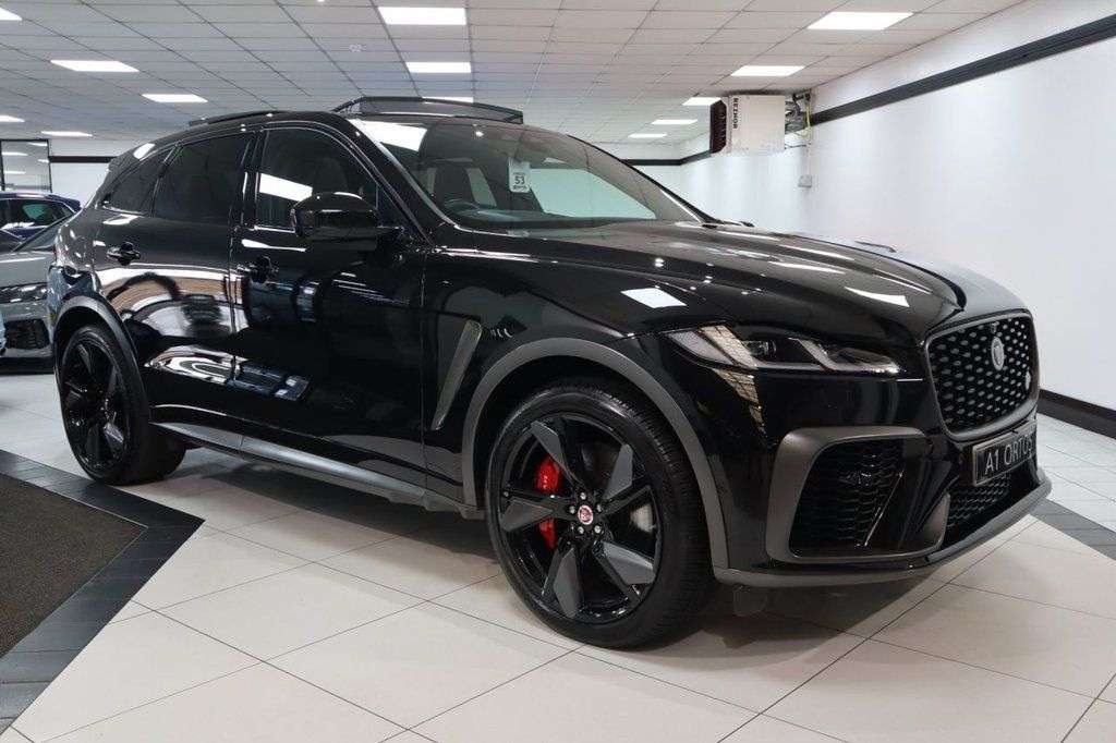 A 2021 JAGUAR F-PACE 5.0 P550 V8 SVR SUV 5dr Petrol Quickshift AWD Euro 6 (s/s) (550 ps) 1 OWNER A 2021 JAGUAR F-PACE 5.0 P550 V8 SVR SUV 5dr Petrol Quickshift AWD Euro 6 (s/s) (550 ps) 1 OWNER