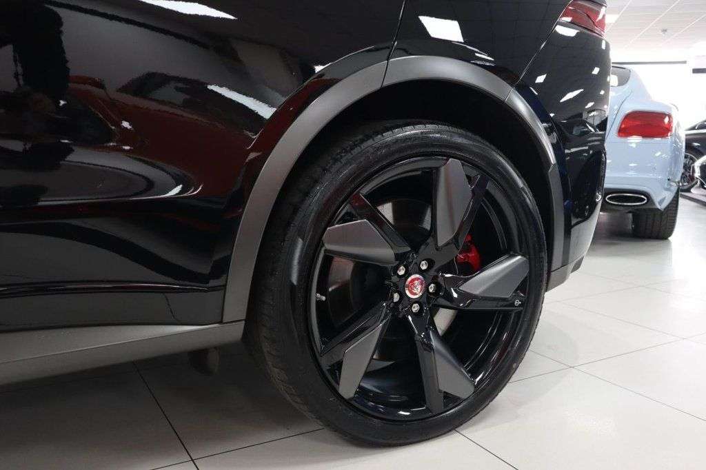 2021 JAGUAR F-PACE 2021 JAGUAR F-PACE