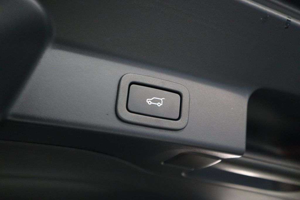 2021 JAGUAR F-PACE 2021 JAGUAR F-PACE