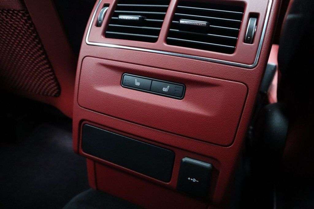 2021 JAGUAR F-PACE 2021 JAGUAR F-PACE