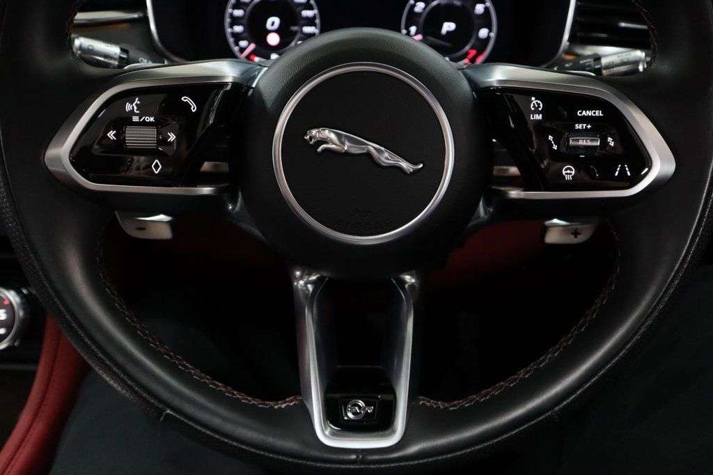 2021 JAGUAR F-PACE 2021 JAGUAR F-PACE