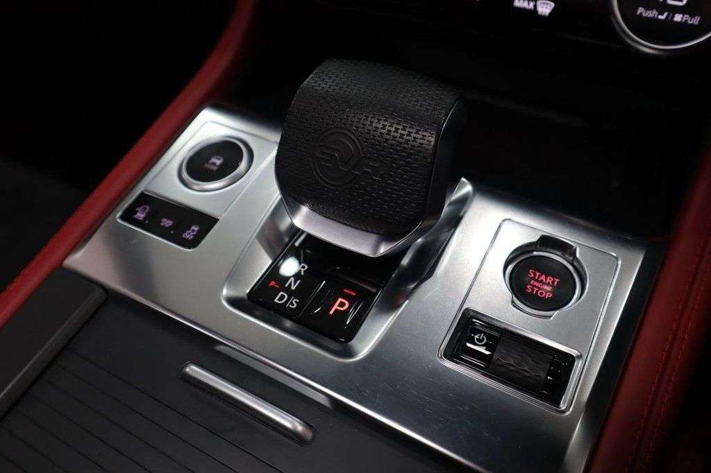 2021 JAGUAR F-PACE 2021 JAGUAR F-PACE