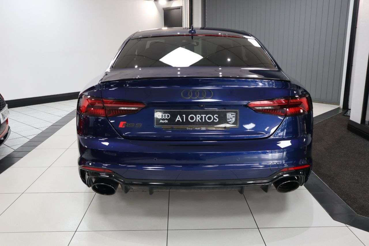 2018 AUDI RS5 2018 AUDI RS5
