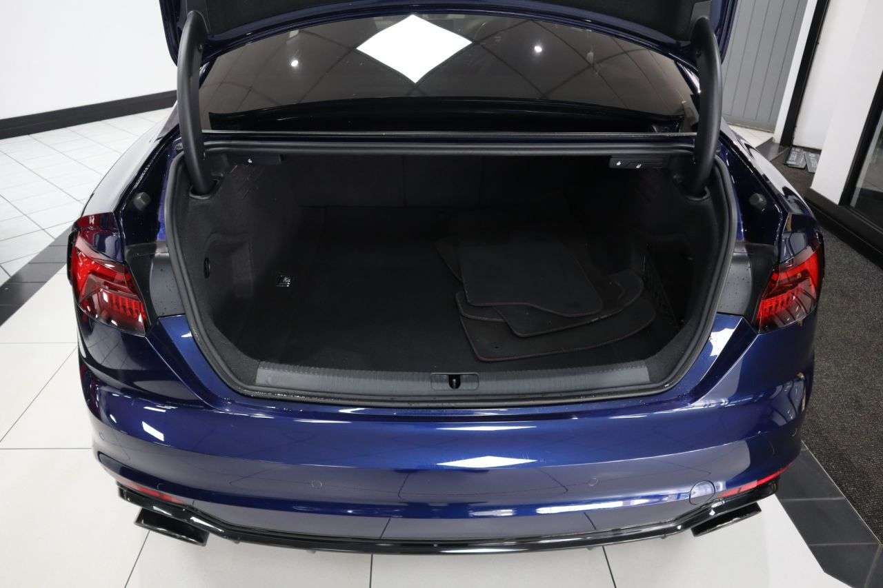 2018 AUDI RS5 2018 AUDI RS5