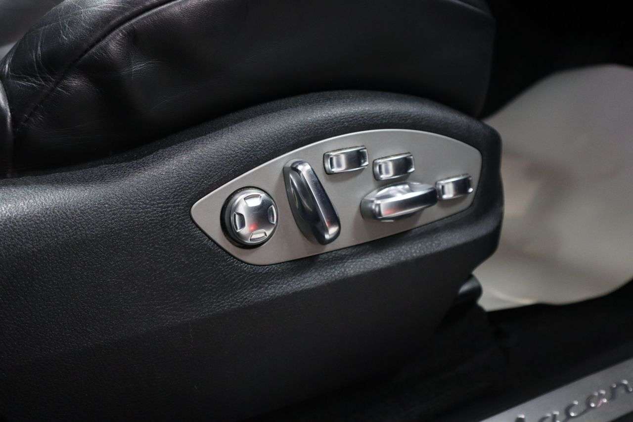 2022 PORSCHE MACAN 2022 PORSCHE MACAN