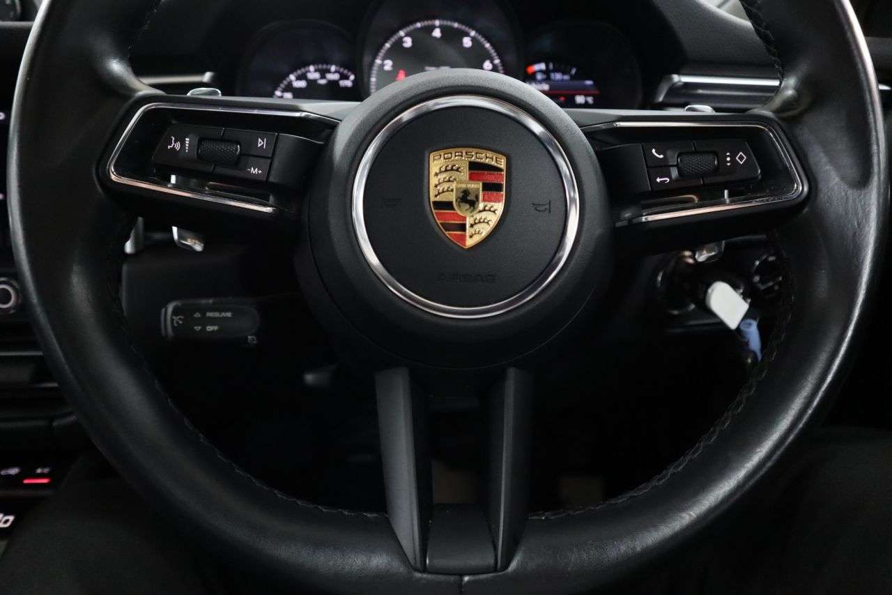 2022 PORSCHE MACAN 2022 PORSCHE MACAN