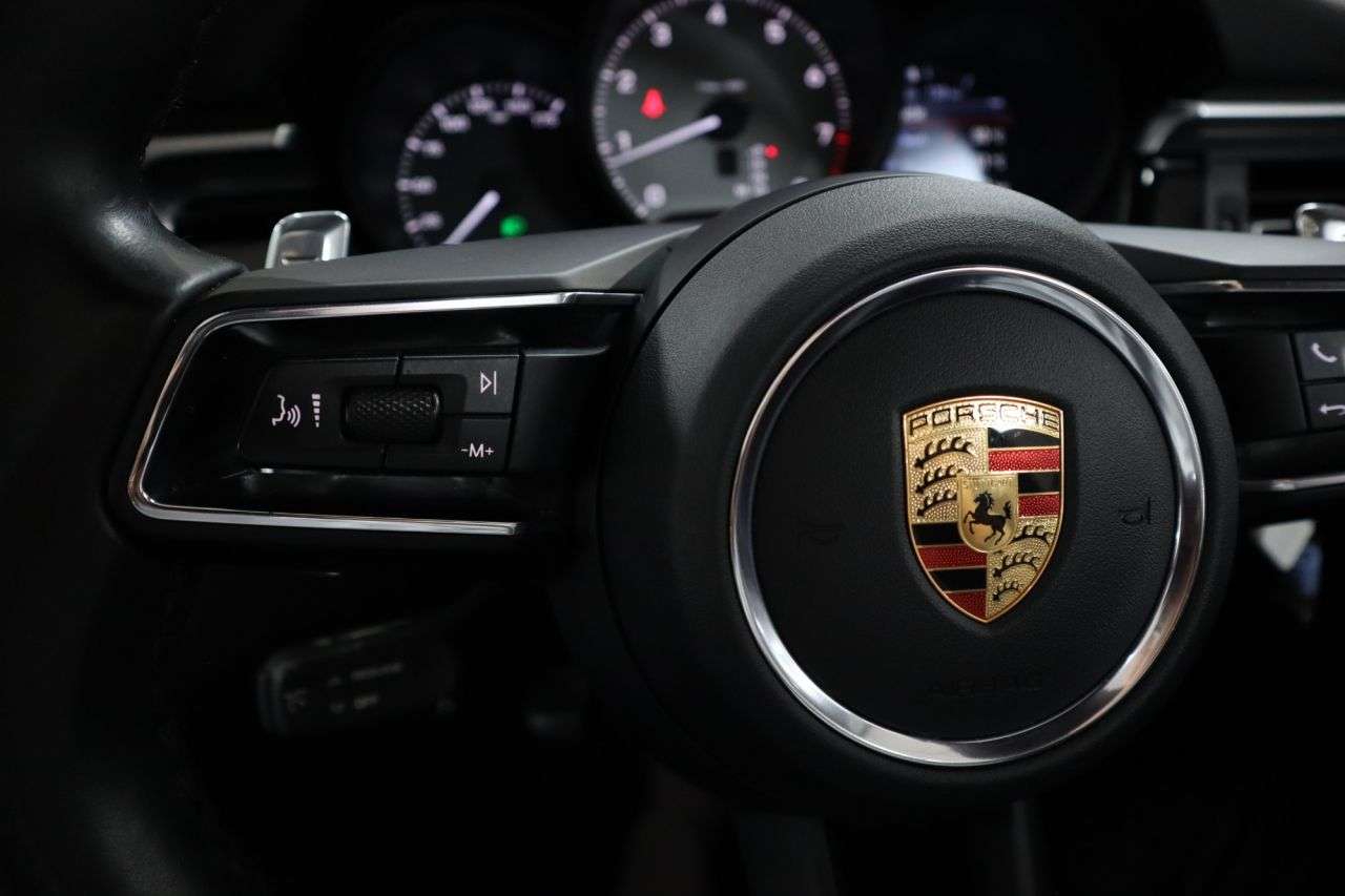 2022 PORSCHE MACAN 2022 PORSCHE MACAN