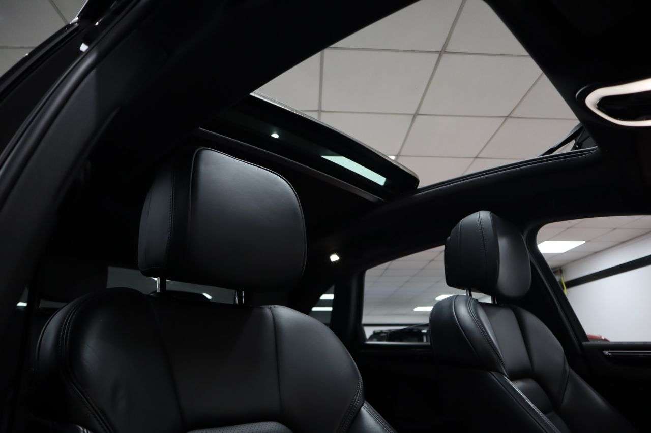 2022 PORSCHE MACAN 2022 PORSCHE MACAN