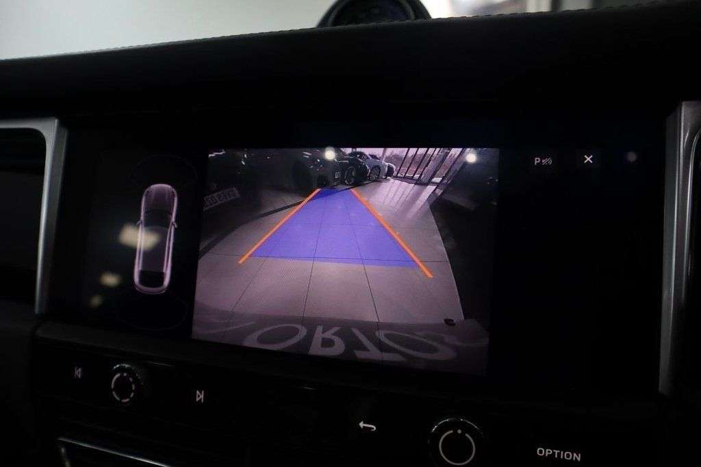 2022 PORSCHE MACAN 2022 PORSCHE MACAN