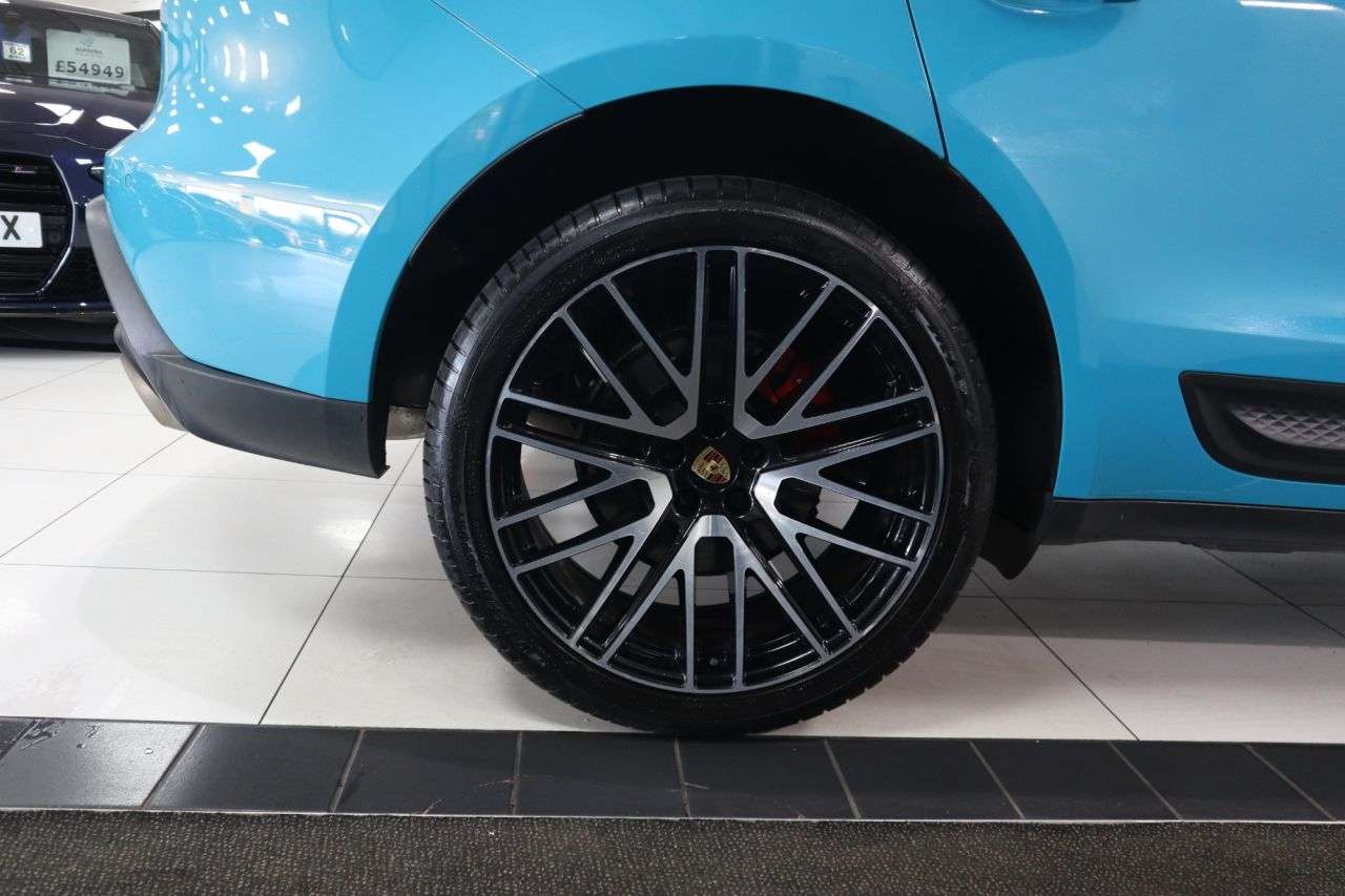 2021 PORSCHE MACAN 2021 PORSCHE MACAN