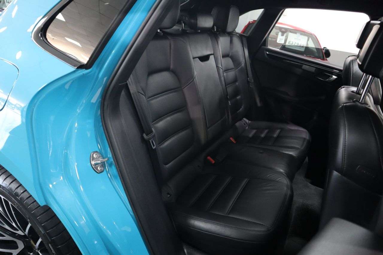 2021 PORSCHE MACAN 2021 PORSCHE MACAN