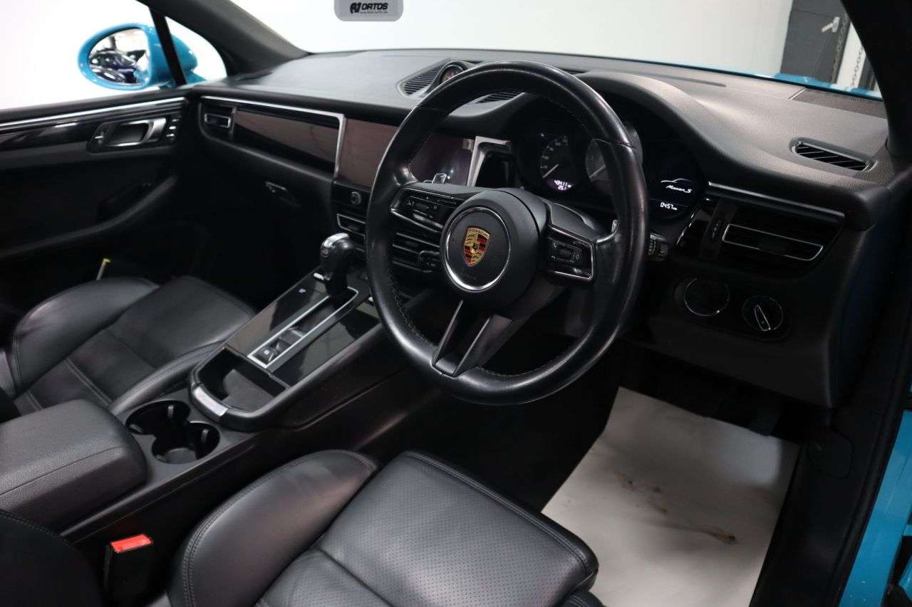 2021 PORSCHE MACAN 2021 PORSCHE MACAN