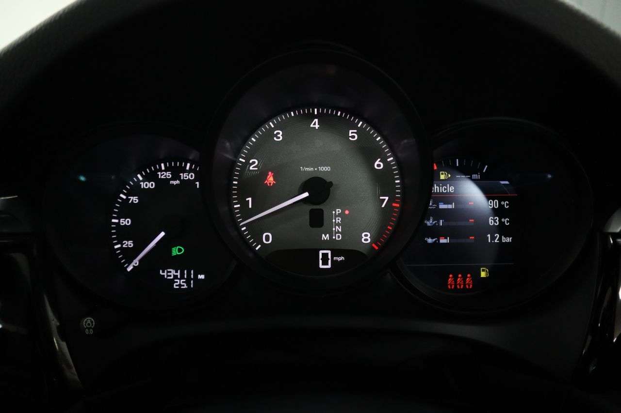 2021 PORSCHE MACAN 2021 PORSCHE MACAN