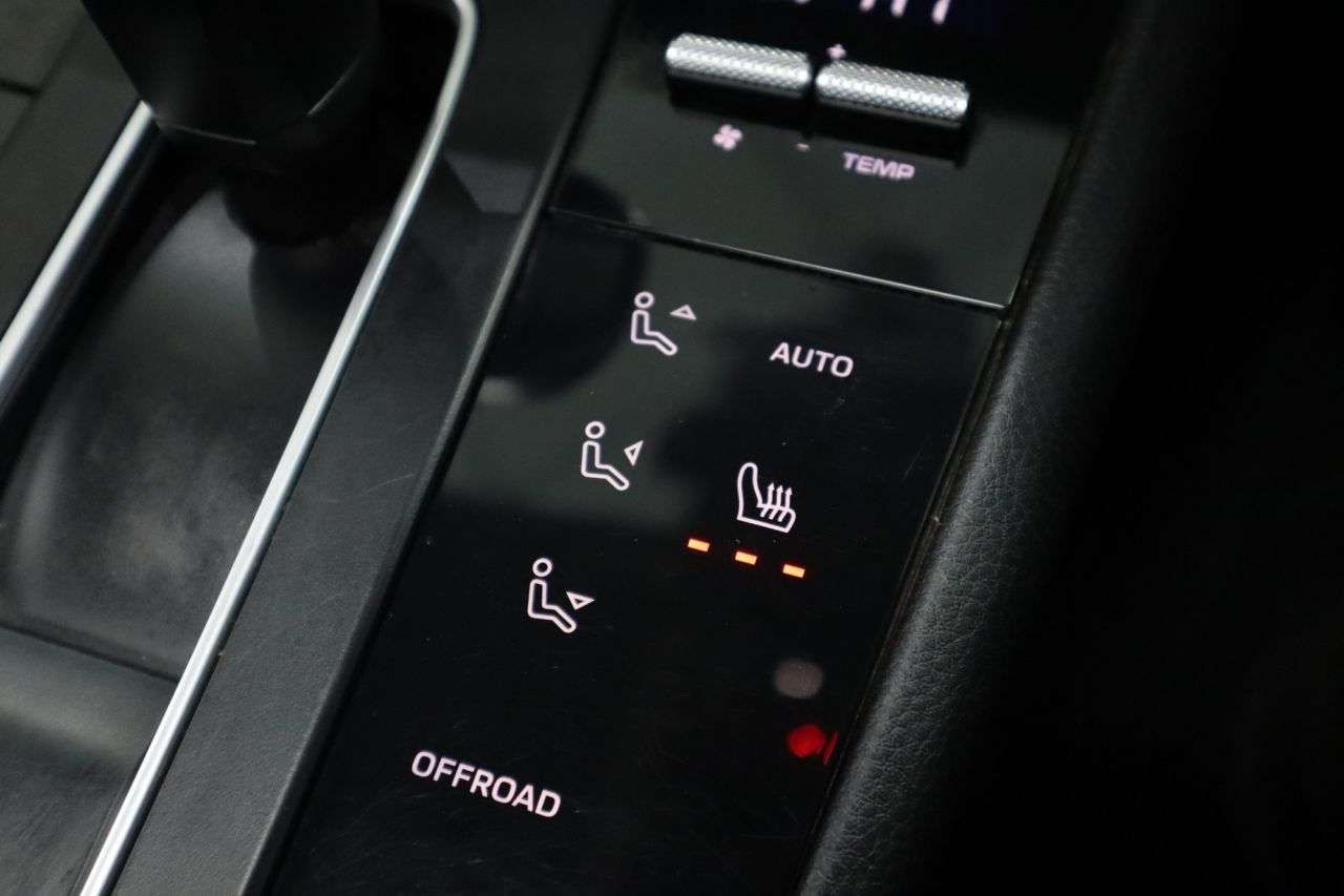 2021 PORSCHE MACAN 2021 PORSCHE MACAN